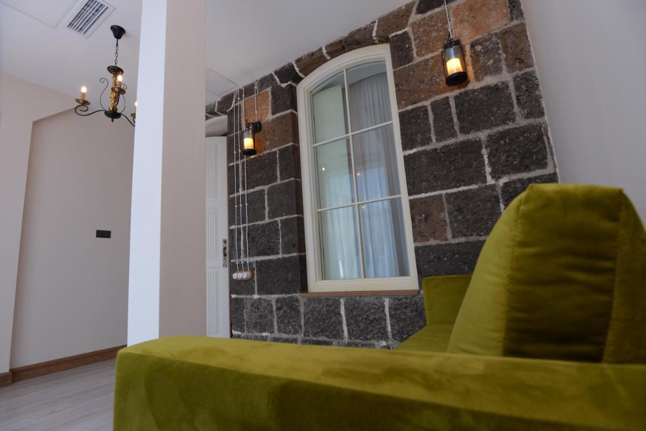 Old Avenue Hotel 기우므리 외부 사진