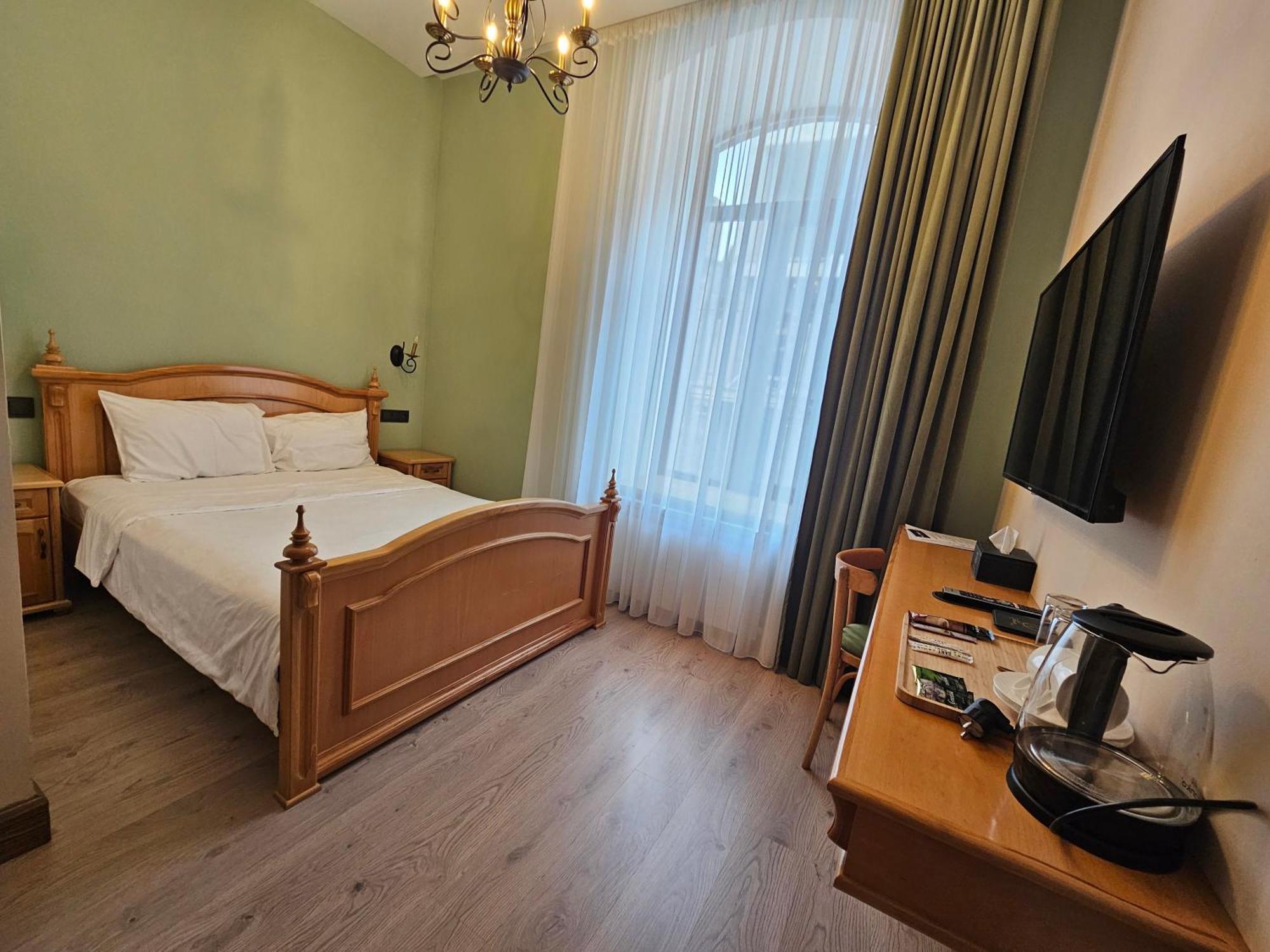 Old Avenue Hotel 기우므리 외부 사진