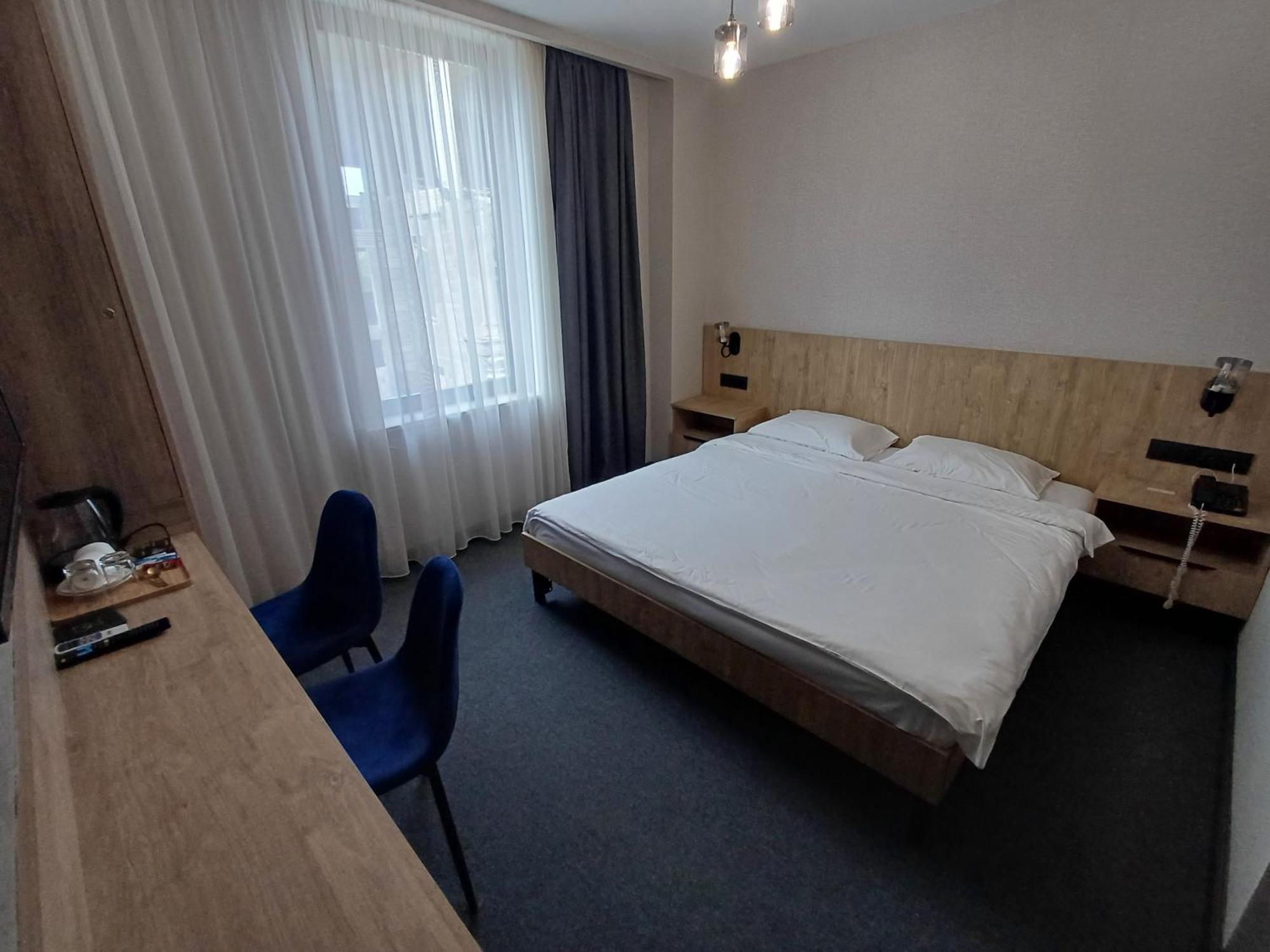 Old Avenue Hotel 기우므리 외부 사진