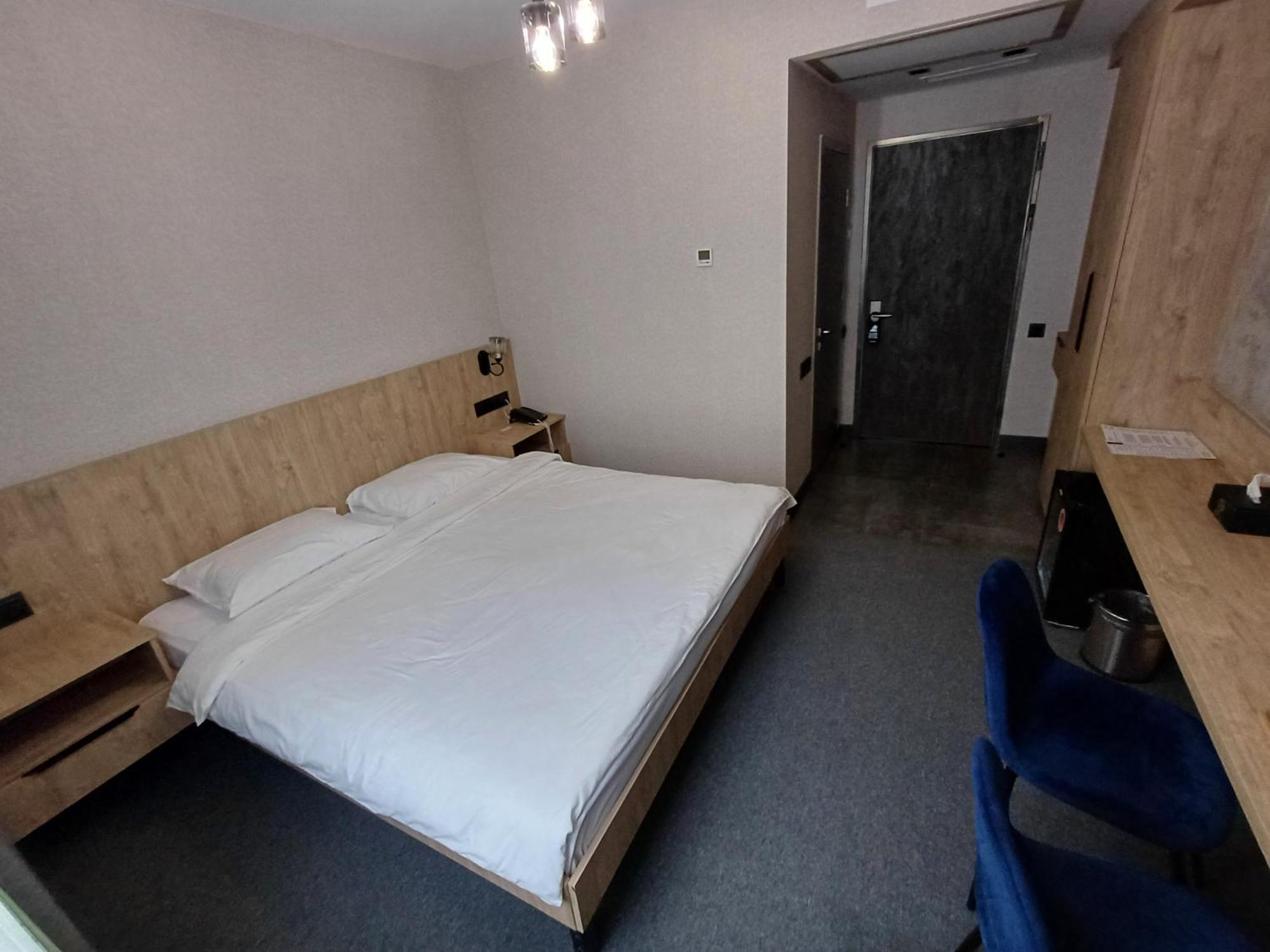 Old Avenue Hotel 기우므리 외부 사진
