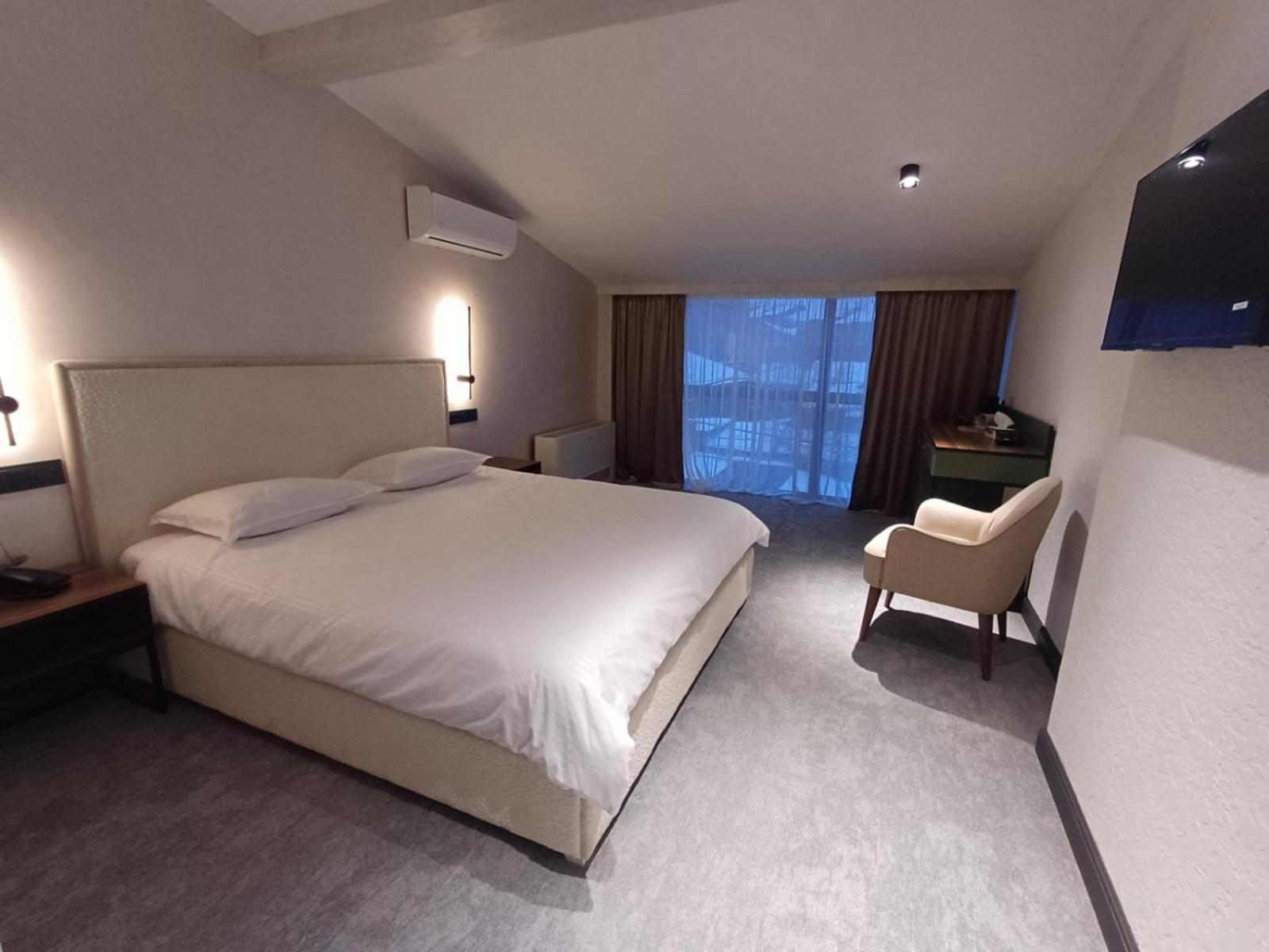 Old Avenue Hotel 기우므리 외부 사진